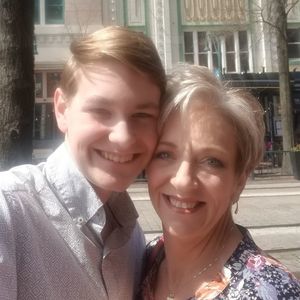 Meet your Posher, Vicki